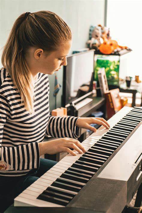 Play Pianoforall the Right Way